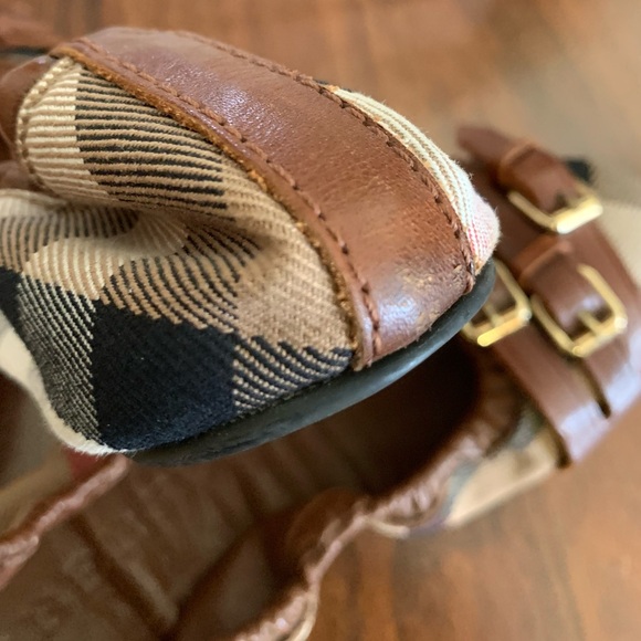 Burberry Ballet Flats in Nova Check Plaid with Brown Leather Triple Buckle EU 37 - Picture 14 of 16